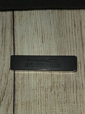MAC Cosmetics Squirt Plumping Gloss Stick